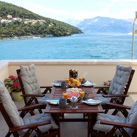 The View Apartment Пучишча Екстериор снимка