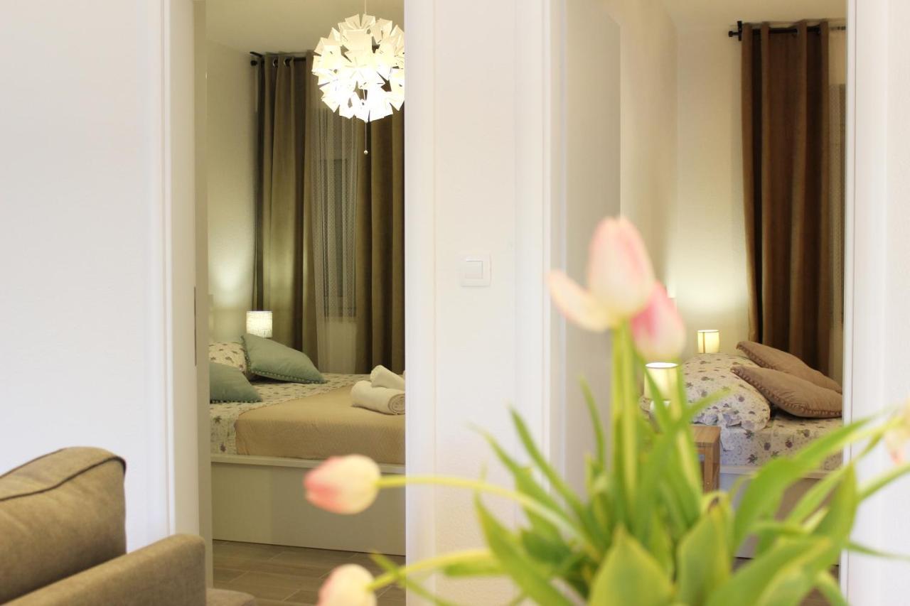 The View Apartment Пучишча Екстериор снимка